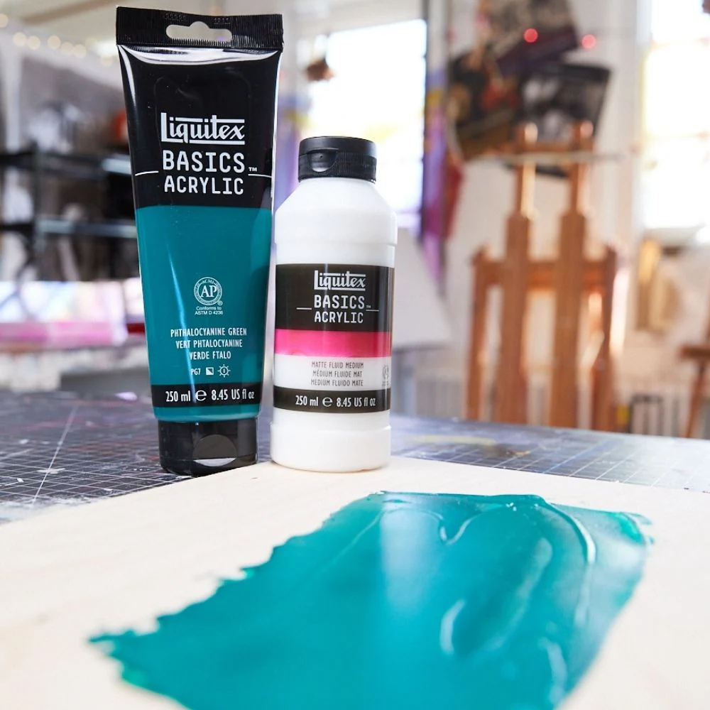 Basics Matte Fluid Medium - Image 3