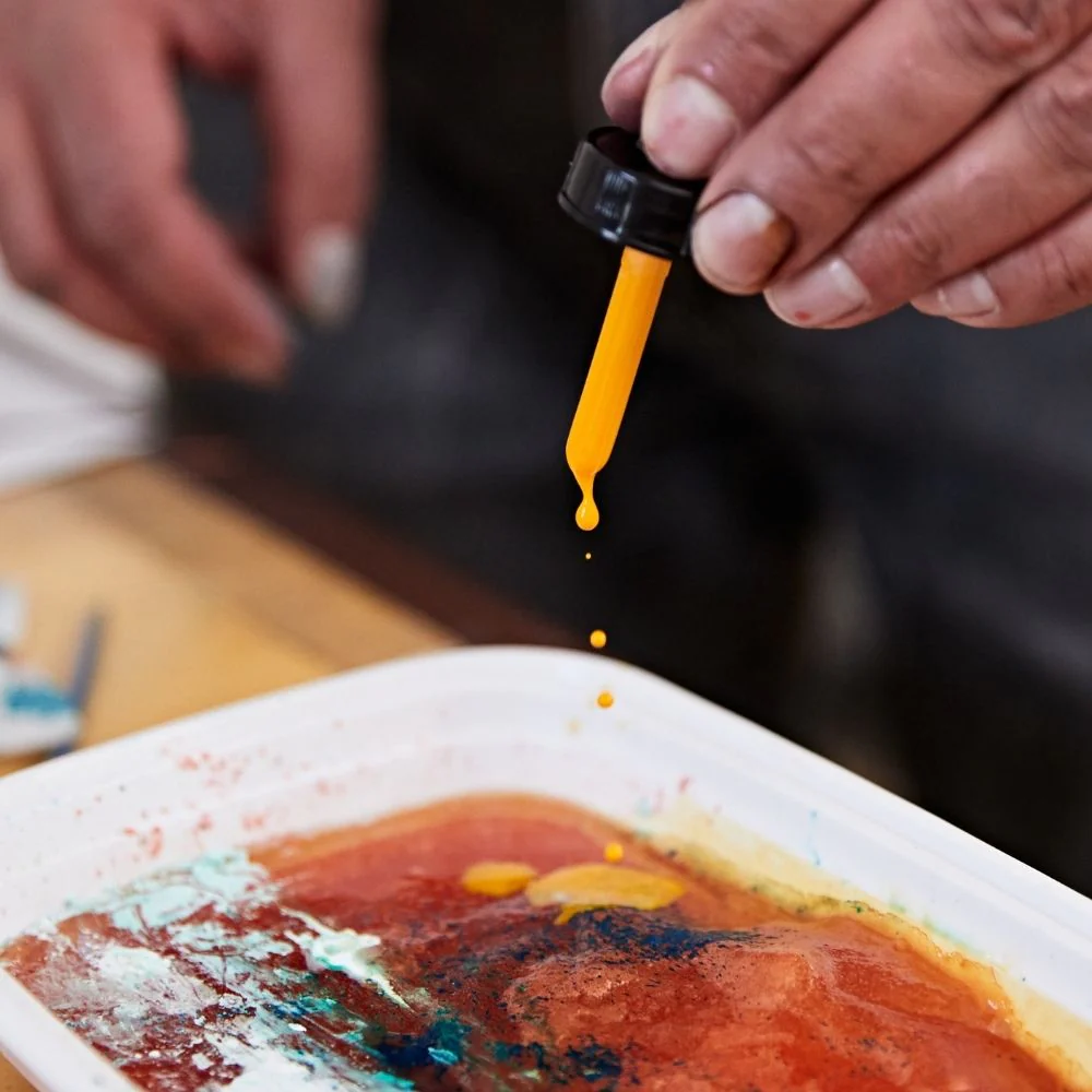 Professional Acrylic Ink - Iridescent Bright Silver - Image 3
